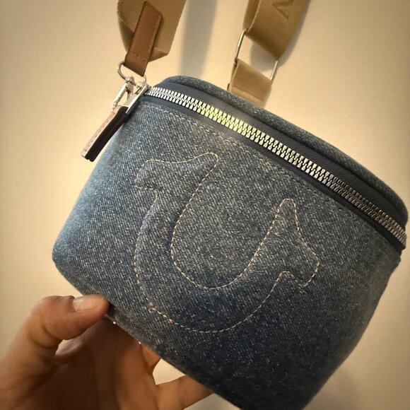 True Religion Denim Fanny pack - Picture 3 of 7